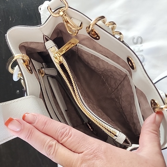 MICHAEL Michael Kors - Picture 4 of 6